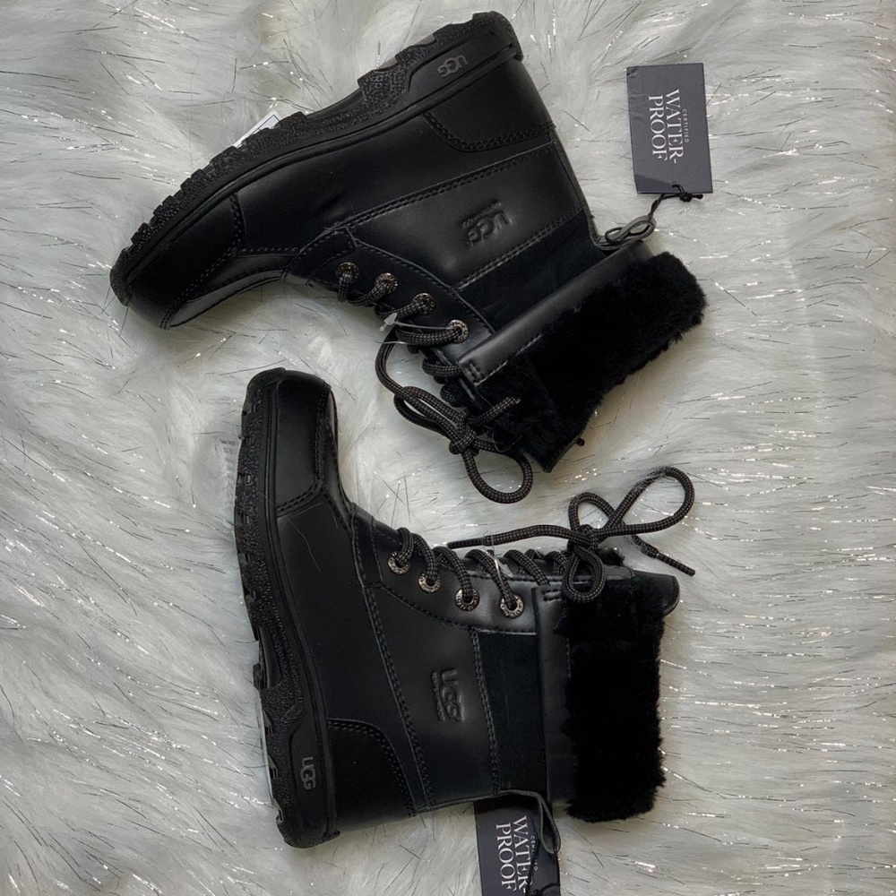 Waterproof boots (No box)